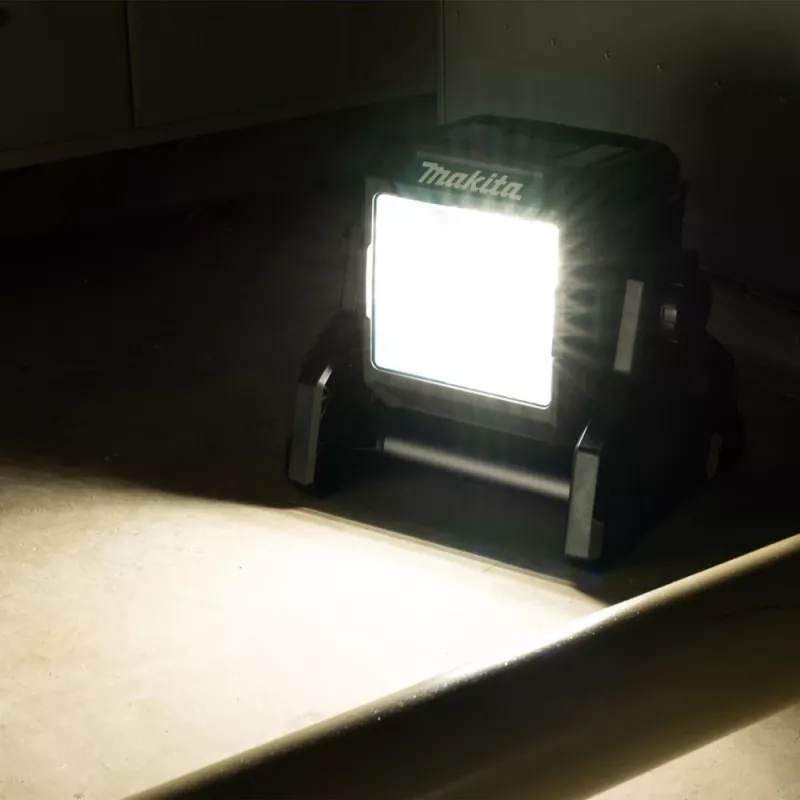 Makita ML003G Επαναφορτιζόμενος προβολέας LED εργοταξίου