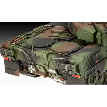 Πλαστικό μοντέλο REVELL Leopard 2A7A1 Σετ στρατιωτικού άρματος (κλίμακα δεν αναφέρεται)