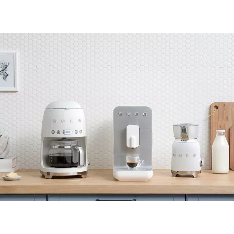 Καφετιέρα φίλτρου Smeg 1.4L DCF02WHEU Λευκή