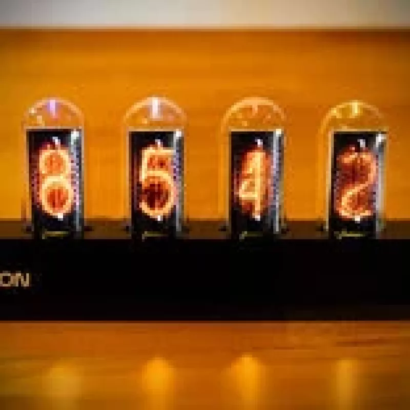 Επιτραπέζιο ρολόι Lamptron DC601 IPS μαύρο — ψηφιακό επιτραπέζιο ρολόι με οθόνη IPS
