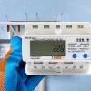 Τριφασικός μετρητής ενέργειας QOLTEC 50883 Wi‑Fi 400V με οθόνη LCD
