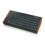 Behringer UB-Xa αναλογικό συνθεσάιζερ