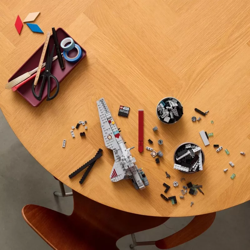 LEGO STAR WARS 75441 Πλοίο επίθεσης κλάσης Venator