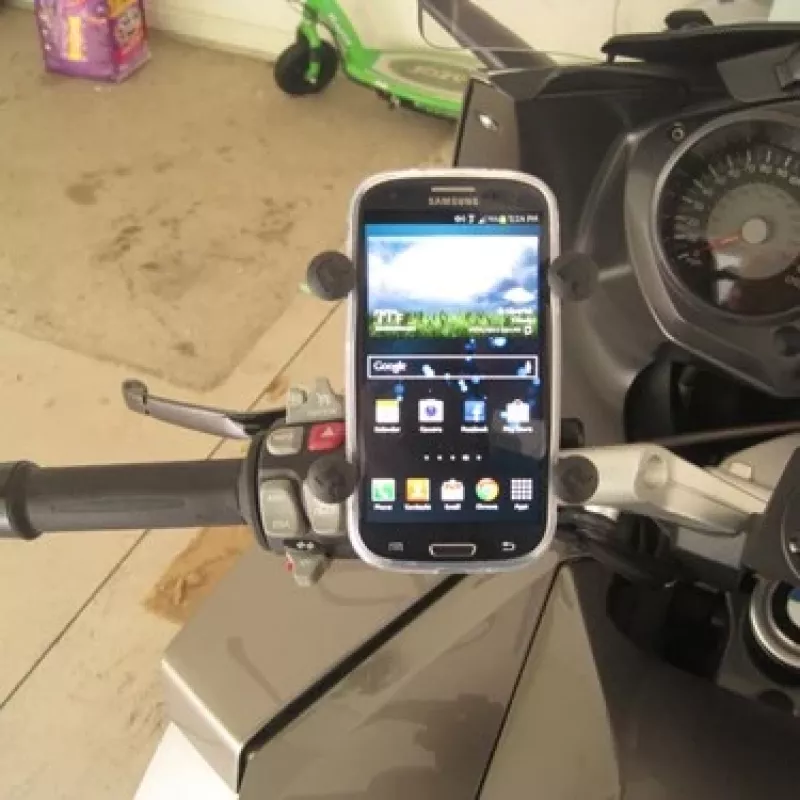 Βάση κινητού RAM Mounts X-Grip με βάση U-bolt τιμονιού