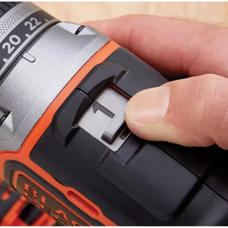 Black & Decker BL186K-QW επαναφορτιζόμενο δραπανοκατσάβιδο, 18 V, μπαταρία ιόντων λιθίου 1,5 Ah, 2 ταχυτήτων, 1650 RPM, 52 Nm, με βαλίτσα, μαύρο/πορτοκαλί
