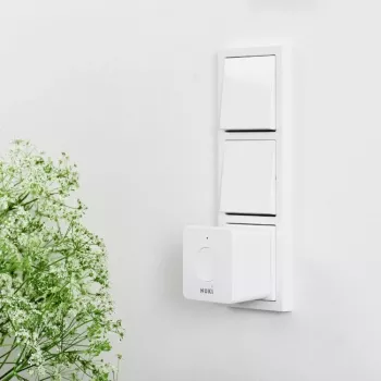 Ασύρματος ενισχυτής σήματος smart home NUKI Bridge — Bluetooth/WLAN, 230V, εμβέλεια έως 10 m, 60×60×50 mm, λευκό