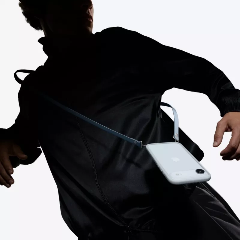 Apple Crossbody λουρί μεταφοράς MGGN4ZM/A καφέ 2,08m