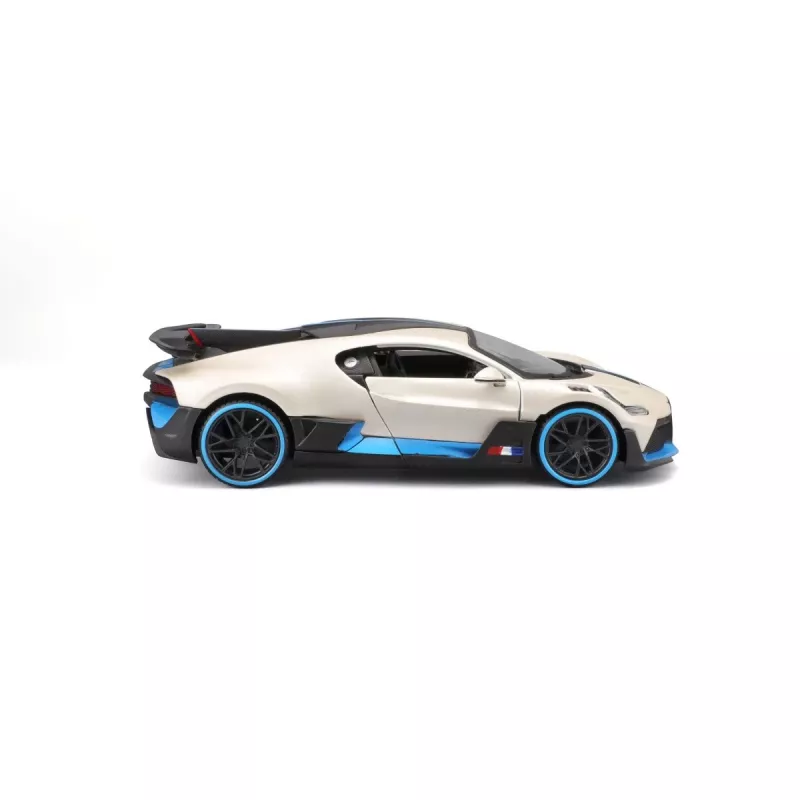 Μοντέλο σύνθεσης Bugatti Divo 1/24 λευκό