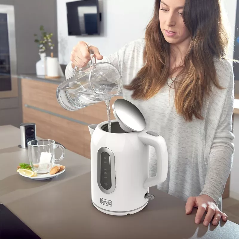 Βραστήρας Black & Decker 1,7 L 2200 W λευκό