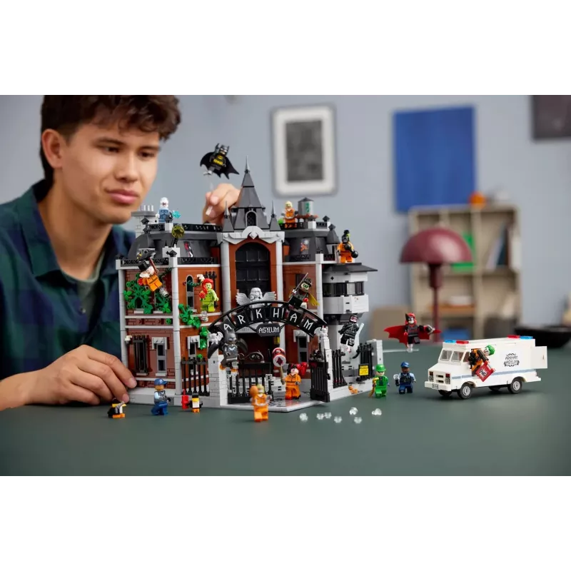 LEGO Batman 76300 Arkham Asylum σετ κατασκευής – LEGO, μοντέλο 76300