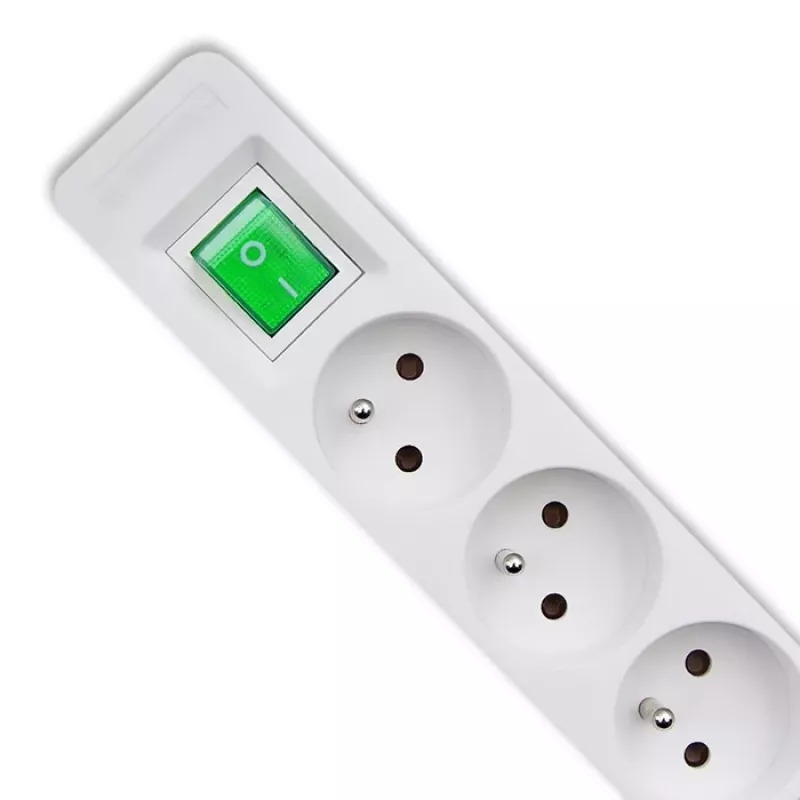 Qoltec 50290 Πολύπριζο 1,8 m 5 πρίζες εσωτερικού χώρου λευκό
