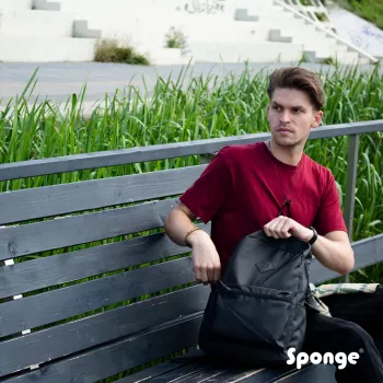 Σακίδιο Sponge Street 15,4 ίντσες Μαύρο — Σακίδιο για φορητό υπολογιστή Sponge για συσκευές 15,4 ιντσών