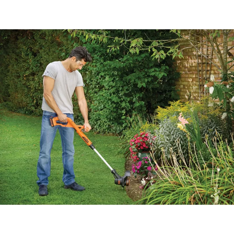 Black+Decker ST1823 επαναφορτιζόμενο χλοοκοπτικό μπορντούρας 18 V, 25 cm, Li-ion 1,5 Ah, τηλεσκοπικός άξονας, πορτοκαλί/μαύρο