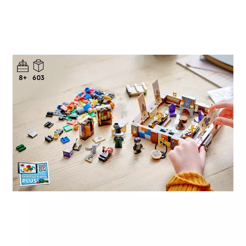 LEGO Harry Potter 76399 Μαγικό Μπαούλο του Χόγκουαρτς