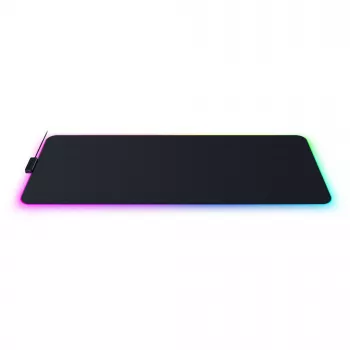 Mousepad Gaming Razer Strider Chroma – επιφάνεια πολυεστέρα, 370×900 mm, μαύρο, πολύχρωμος οπίσθιος φωτισμός