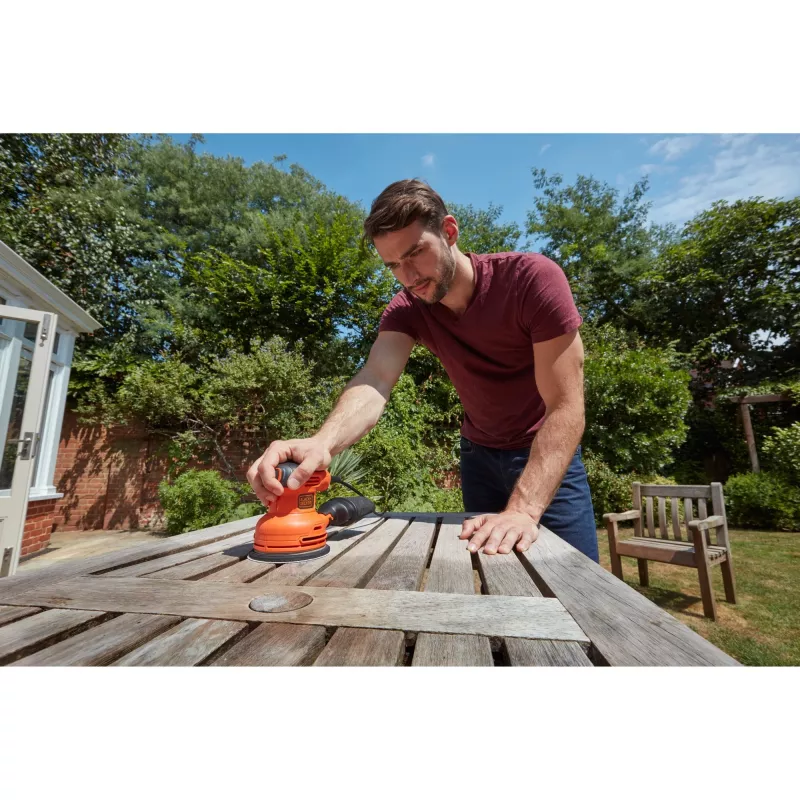 Black & Decker BEW210 Παλμικός τριβέας 14000 U/min Μαύρο, Πορτοκαλί