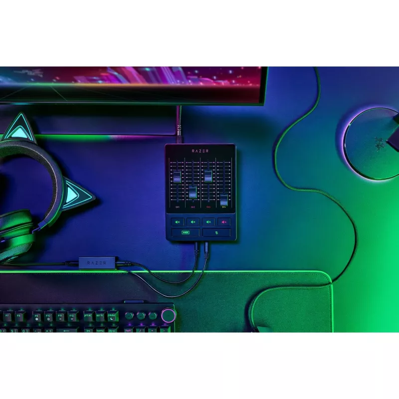 Razer ψηφιακή κονσόλα μίξης 4 καναλιών (RZ19-03860100-R3M1)