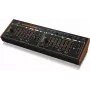 Behringer SYNCUSSION SY-1 - αναλογικός συνθεσάιζερ κρουστών
