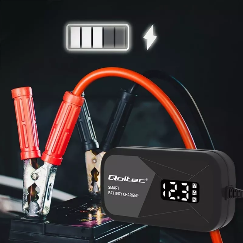 Φορτιστής μπαταρίας QOLTEC 52492 12V 2A με μικροεπεξεργαστή και αναγέννηση κυψελών