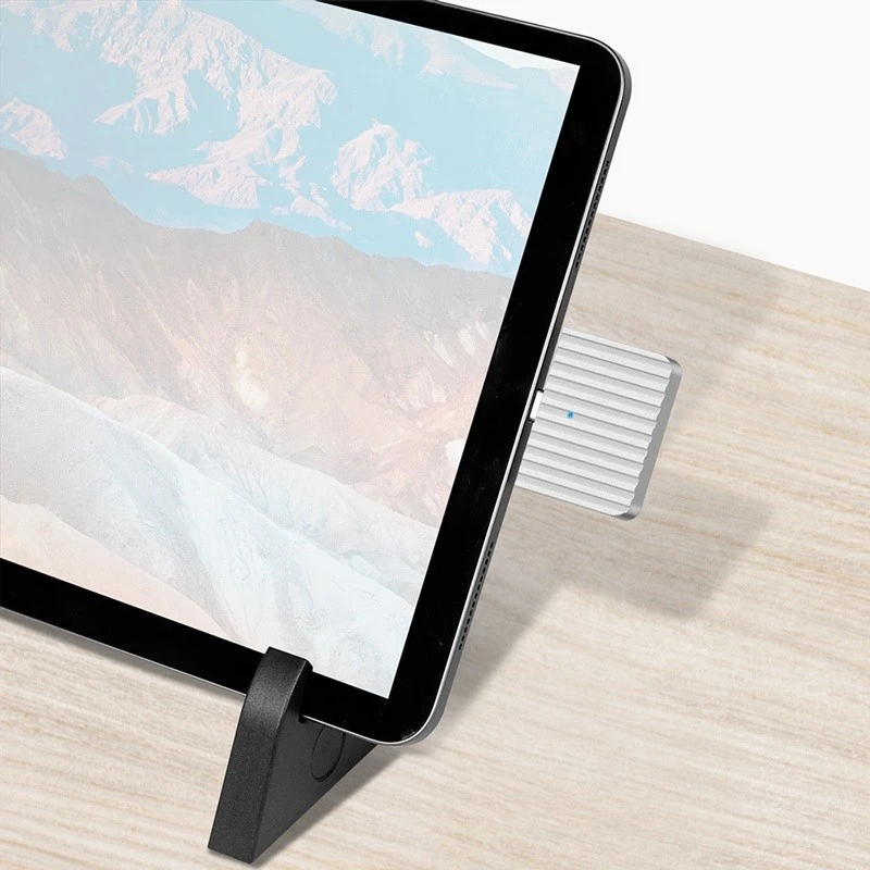 Πολύ μικρή θήκη SSD USB3.2 Gen2x1 USB-C NVM