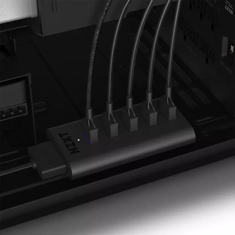 NZXT Εσωτερικός διανομέας επέκτασης USB 2.0 Gen 3 - Μαύρο
