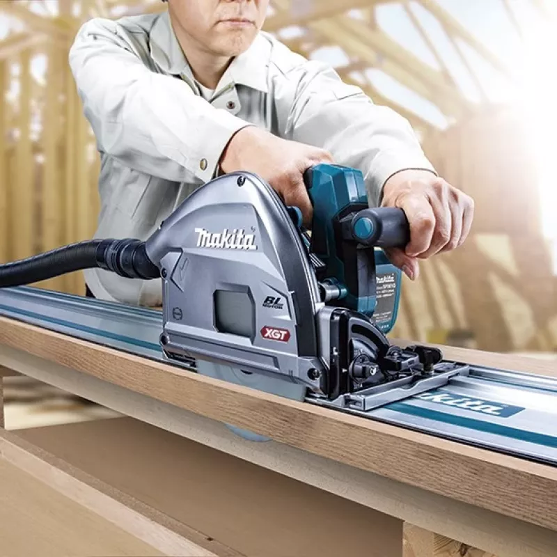 Makita SP001GZ03 40V XGT Δισκοπρίονο βύθισης μπαταρίας, 165 mm