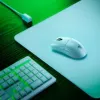 Πακέτο gaming ποντίκι και mousepad Razer Viper V3 Pro + Gigantus M — Λευκό