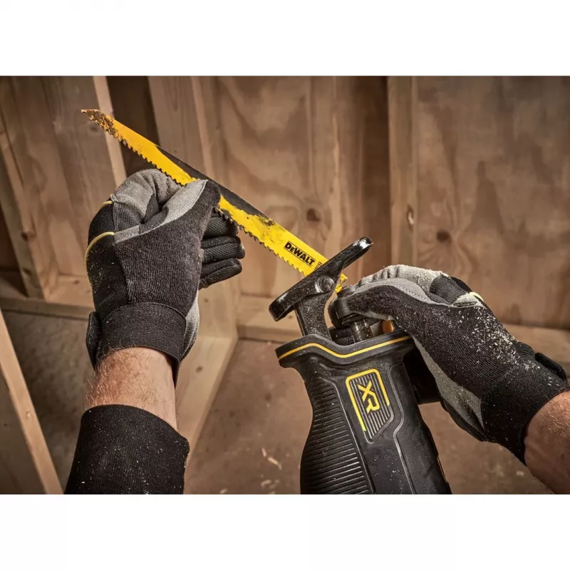 DeWALT DCS382N-XJ Σέγα