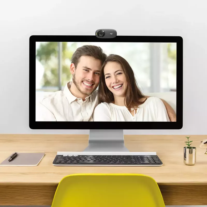 LOGITECH HD Webcam C310 - κάμερα web - έγχρωμη - 1280 x 720 - ήχος - USB 2.0