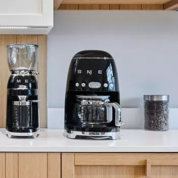 Καφετιέρα φίλτρου Smeg 1.4 L DCF02BLEU