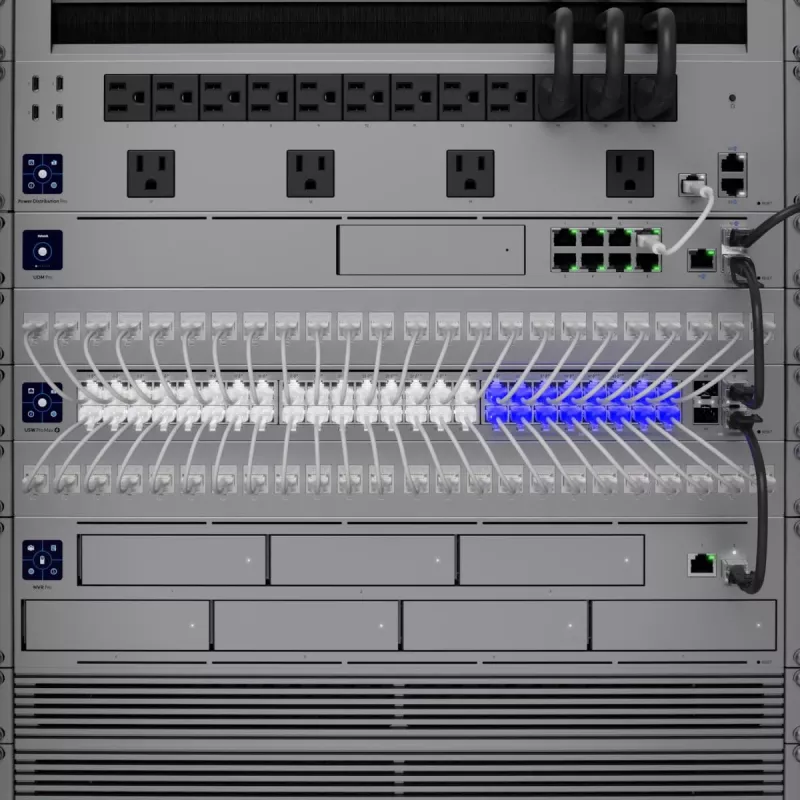 UBIQUITI NETWORKS UniFi Switch USW-PRO-MAX-48 48-Port-PoE PoE++