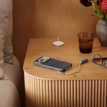 APPLE Beats iPhone 17 Pro – Θήκη με Kickstand, MagSafe και χειριστήριο κάμερας – Granite Grey