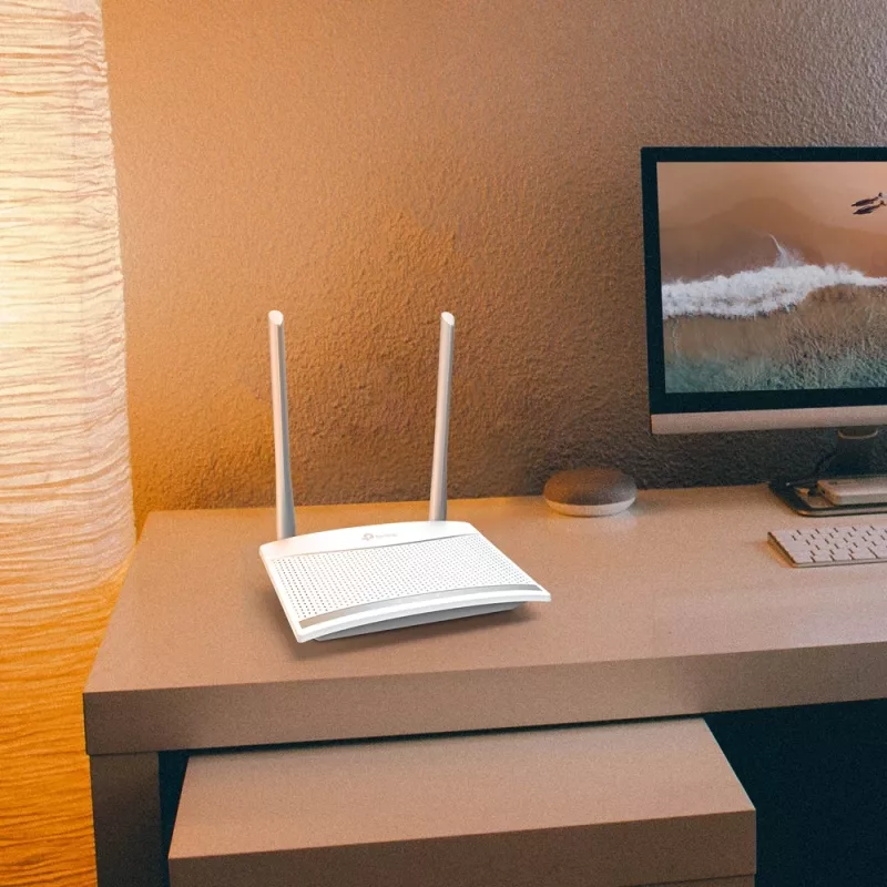 TP-Link TL-WR820N Ασύρματος router Fast Ethernet Μονής ζώνης (2,4 GHz) Λευκό