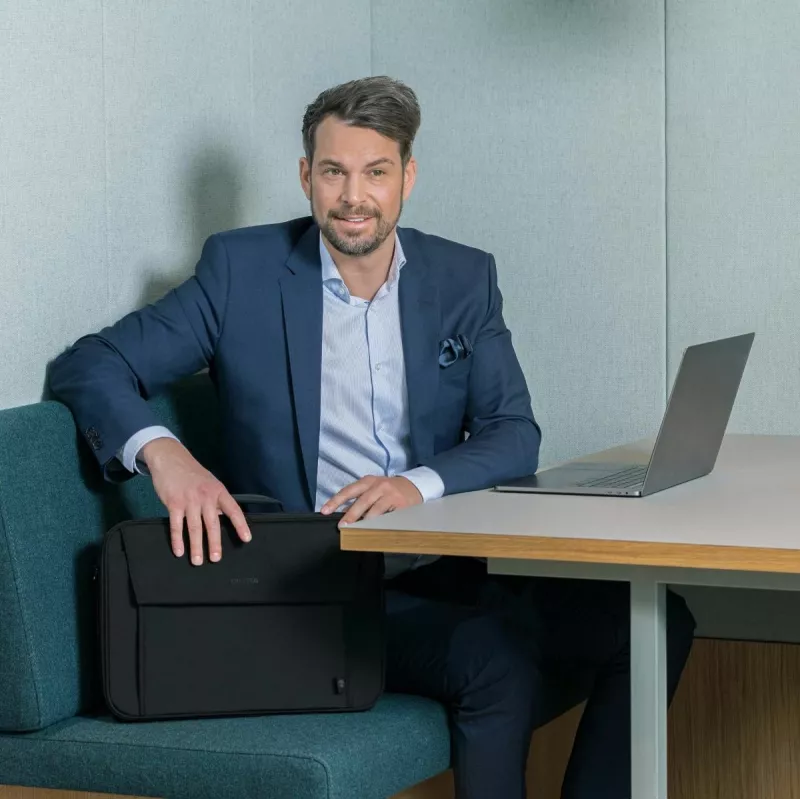 DICOTA Eco Multi Plus Base – Θήκη notebook 14-15.6 inch – Μαύρο / 300d RPET Polyester