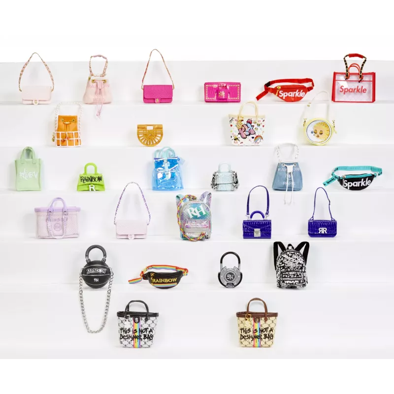 Rainbow High Accessories Studio Series 1, H Assortment σε PDQ τσάντα κούκλας
