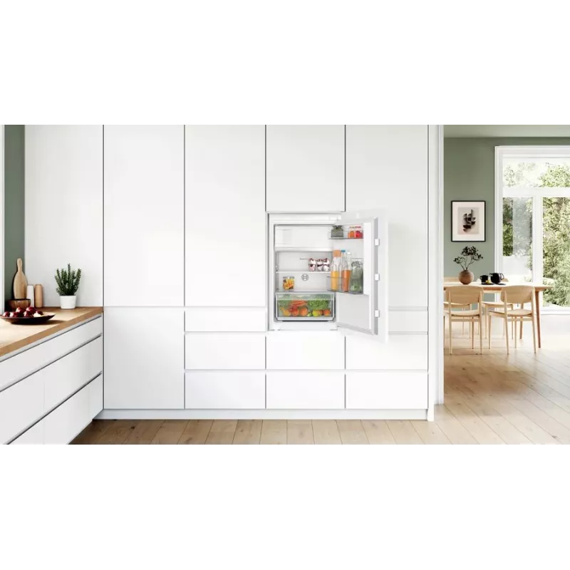 Bosch Serie 2 KIL22NSE0 Ψυγείο-καταψύκτης Εντοιχιζόμενο 119 L Λευκό