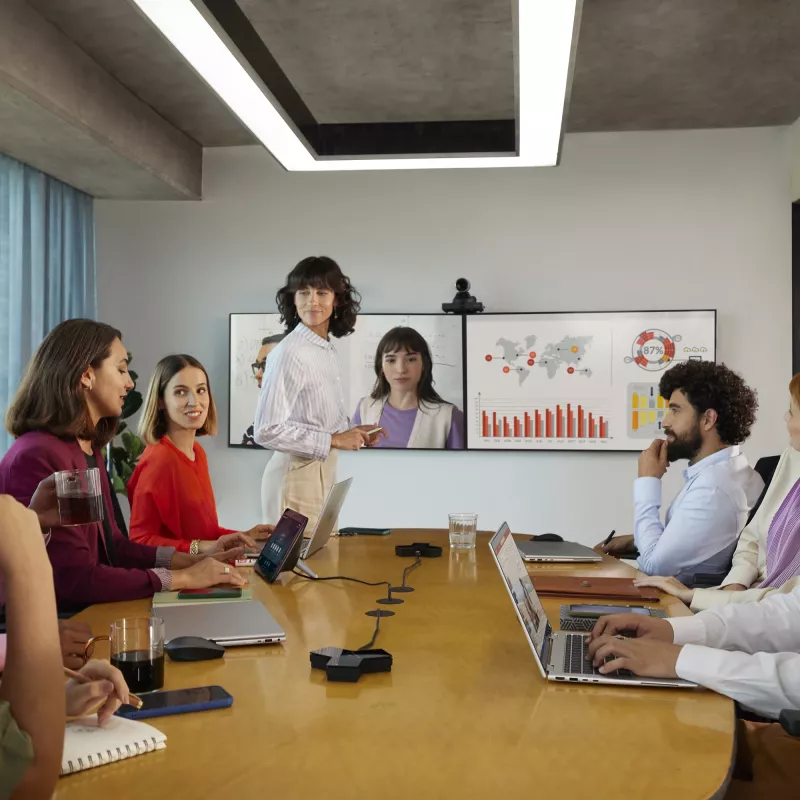 HP Poly Studio E60 Έξυπνη κάμερα 4K MPTZ με 12x οπτικό ζουμ