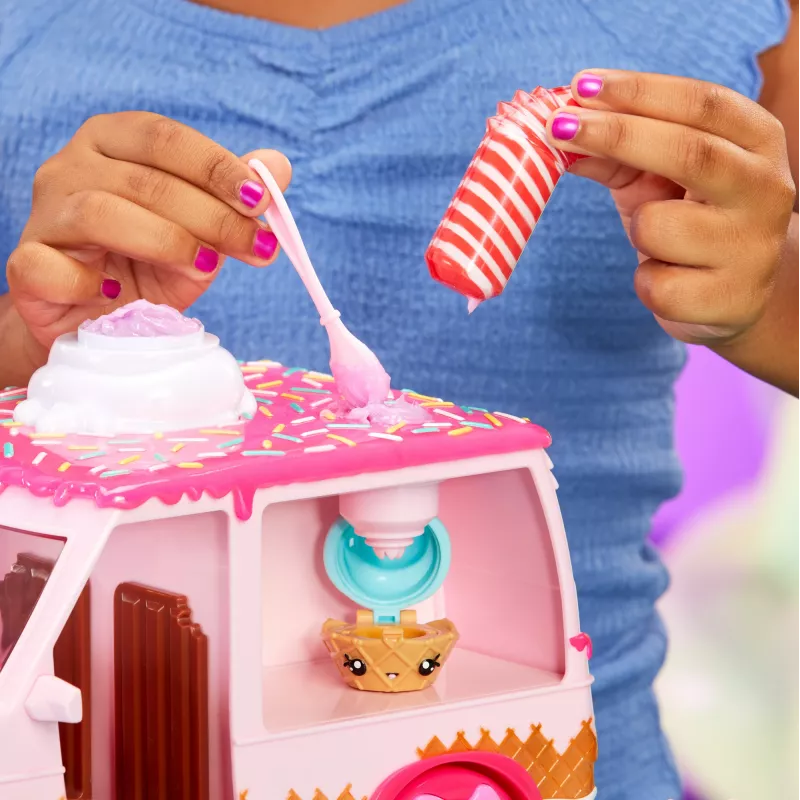 MGA Entertainment Yummiland Lipgloss Truck μενταγιόν κούκλας