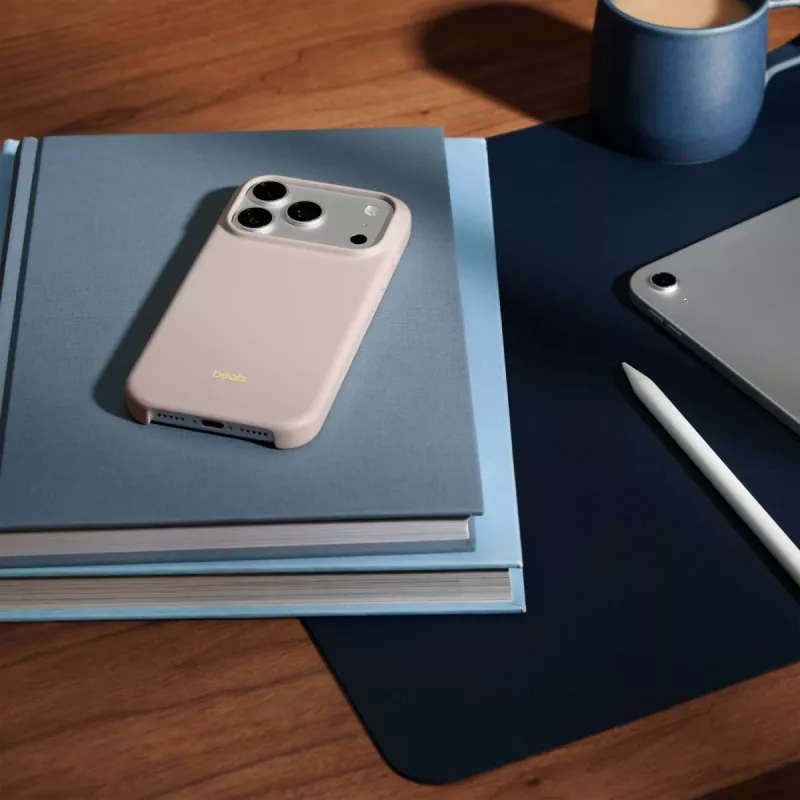 APPLE Beats iPhone 17 Pro - Θήκη με MagSafe και Έλεγχο Κάμερας - Lime Stone