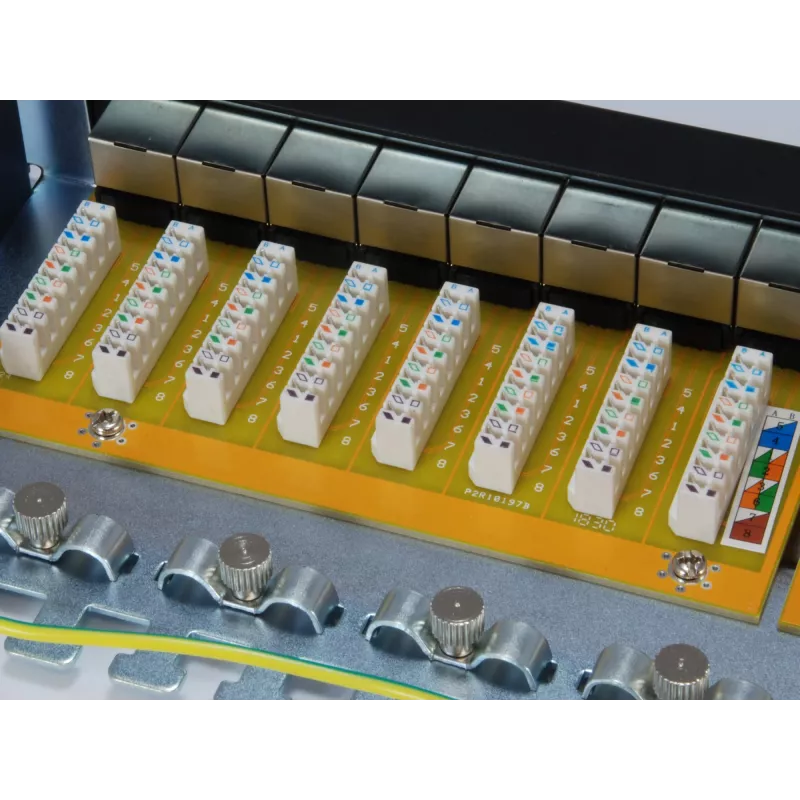 Patch panel Equip 24 θυρών Cat.6A θωρακισμένο