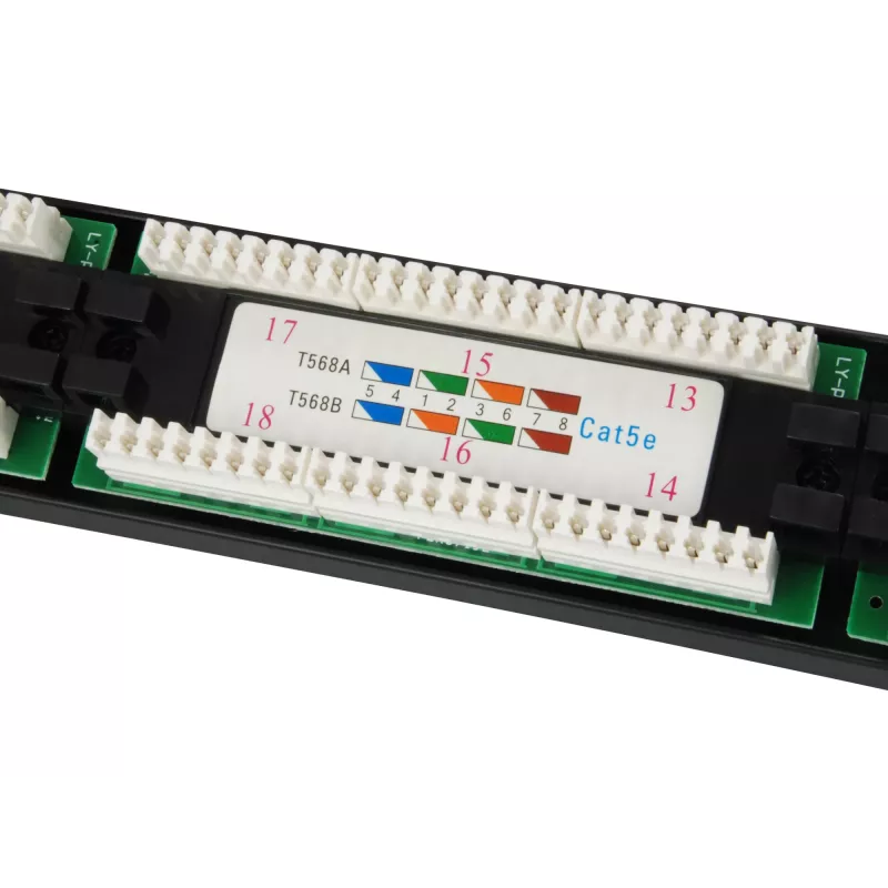 Equip 24-Port Cat.5e μη θωρακισμένο Patch Panel, μαύρο, Cat5e, τοποθέτηση σε rack, 1U, μαύρο, RoHS, CE