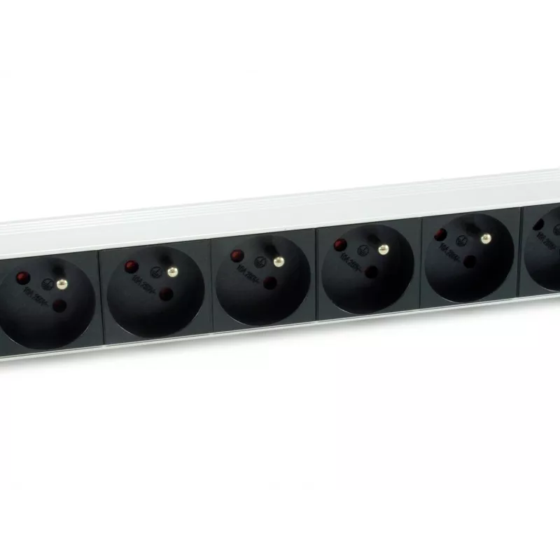 Equip 333313 Μονάδα διανομής ισχύος (PDU) 8 έξοδοι AC 1HE μαύρο, ασημί