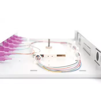 DIGITUS Θήκη συγκόλλησης οπτικών ινών SC OM4 1U 6xSC-DX Κασ. Pigtails Ζεύκτες