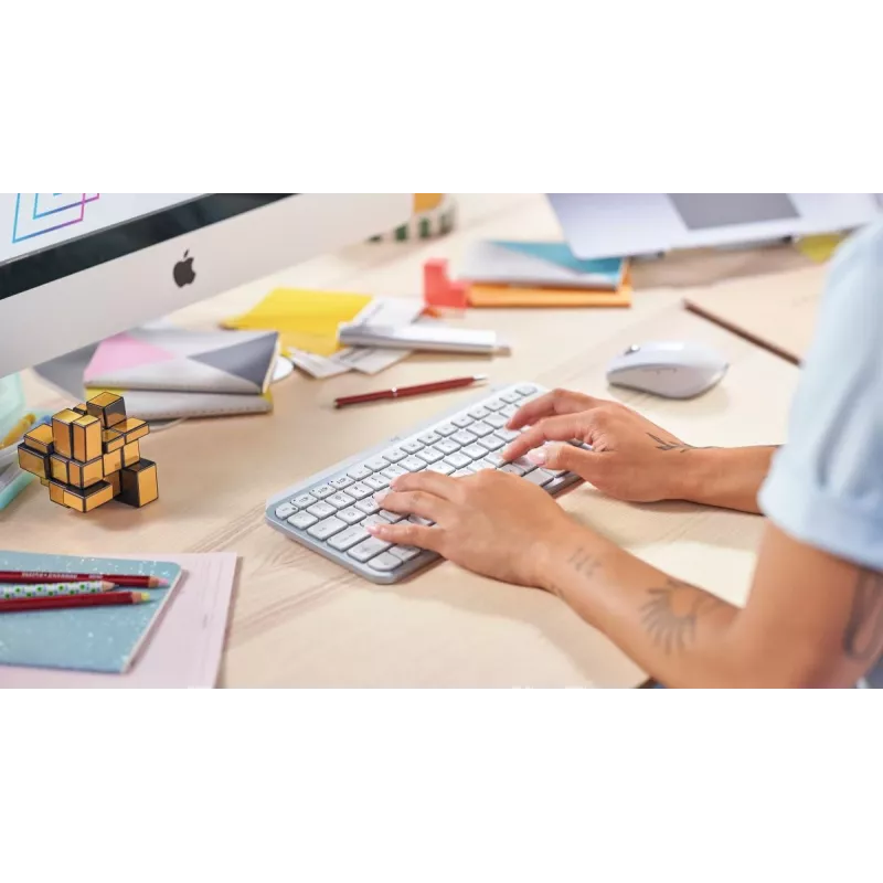 LOGITECH Minimalist Wireless Illuminated Πληκτρολόγιο - MX KEYS MINI - Pale Gray - Qwertz Deutsch