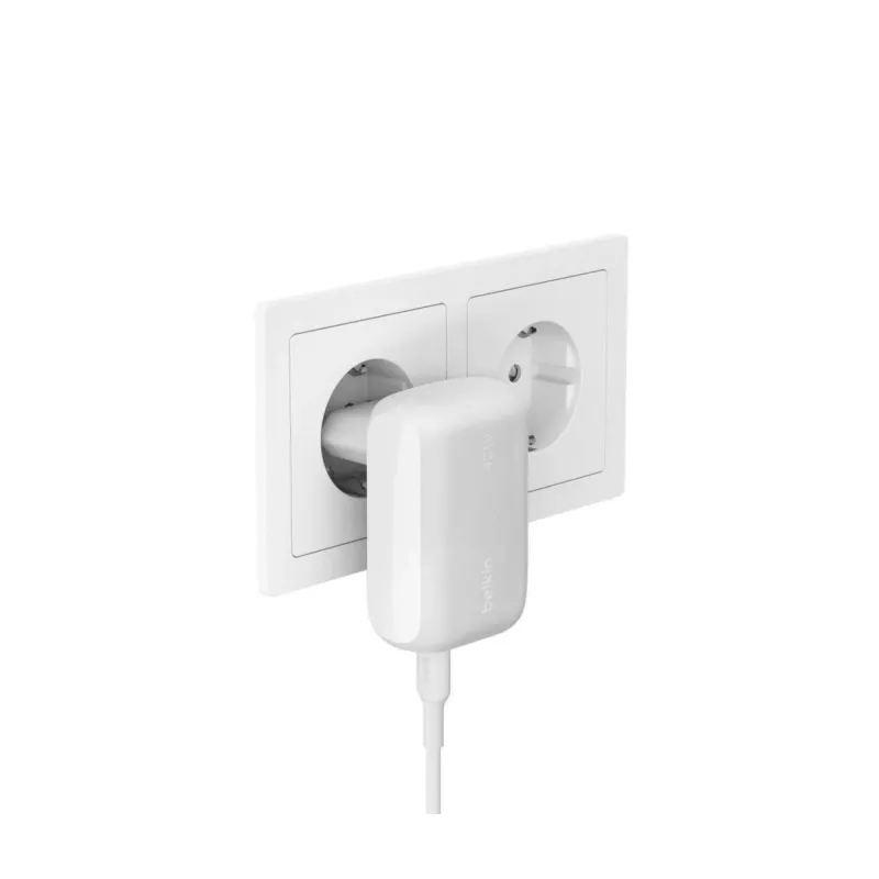 BELKIN Boostcharge 42W-30W USB-C+12W Διπλός Φορτιστής Τοίχου Λευκό