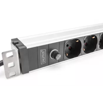 DIGITUS 1U Αλουμινένιο PDU, 8x ιταλικές έξοδοι, βύσμα με προστασία 10A, 250VAC