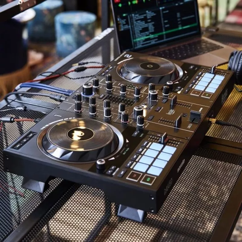 Hercules Inpulse 500 Digital Vinyl System (DVS) Scratcher Μαύρο