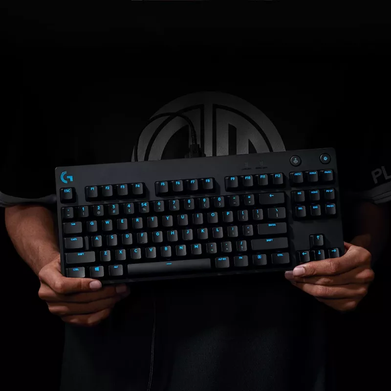 Μηχανικό Πληκτρολόγιο Gaming LOGITECH G PRO Μαύρο Qwertzu Γερμανικό