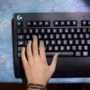 LOGITECH G213 Prodigy Gaming Πληκτρολόγιο USB - Azerty Βελγικό