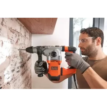 Περιστροφικό σφυρί Black & Decker BEHS03K